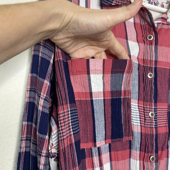 Caslon Floral Back Red and Blue Plaid Button Up Tunic Top S - Picture 4 of 11
